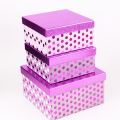 Caja cuadrada de dulces con tapas para suministros de boda