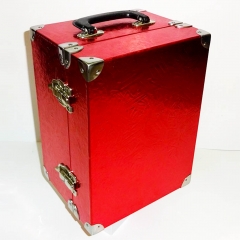 Caja de maleta de papel cuadrado rojo con mango de metal para almacenamiento