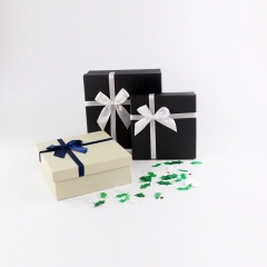 Caja de regalo de cartón de lujo con corbata de lazo para citas