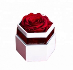 Nueva caja de regalo de rosa Caja de cartón pequeña con forma de sombrero de flor hexagonal