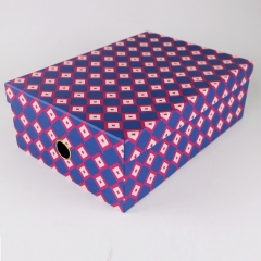 caja de cartón de zapato de impresión colorida de alta calidad con piezas de metal