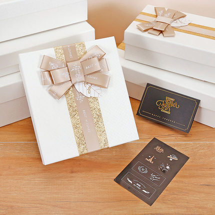 Set de embalaje de regalo - Caja de papel y bolsa de papel